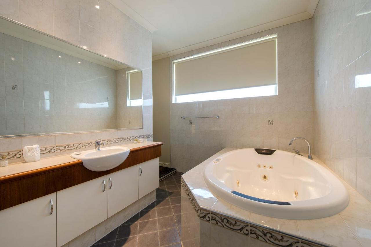 Quality Hotel Bayswater Perth Kültér fotó